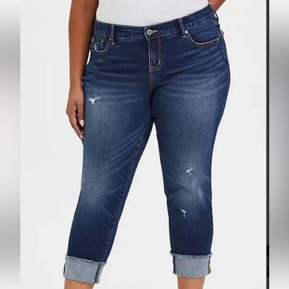 Torrid Plus-Size Crop Boyfriend Straight Vintage Stretch Mid-Rise Jean size 20R - Picture 2 of 9